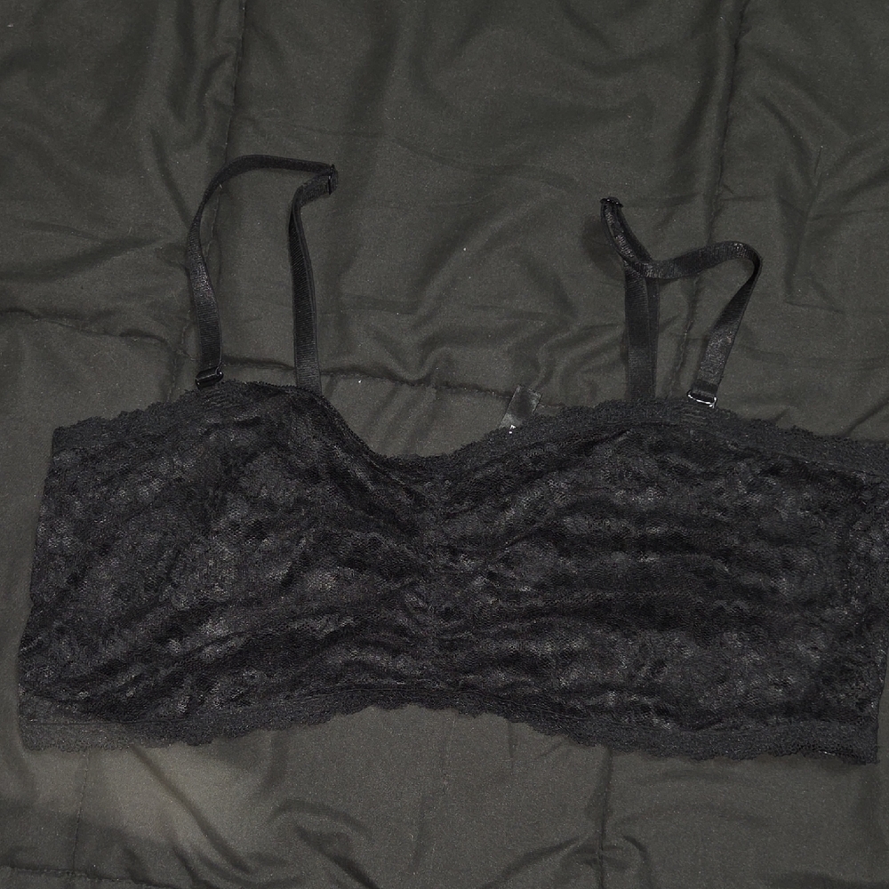 Chic Black Lace Bralette